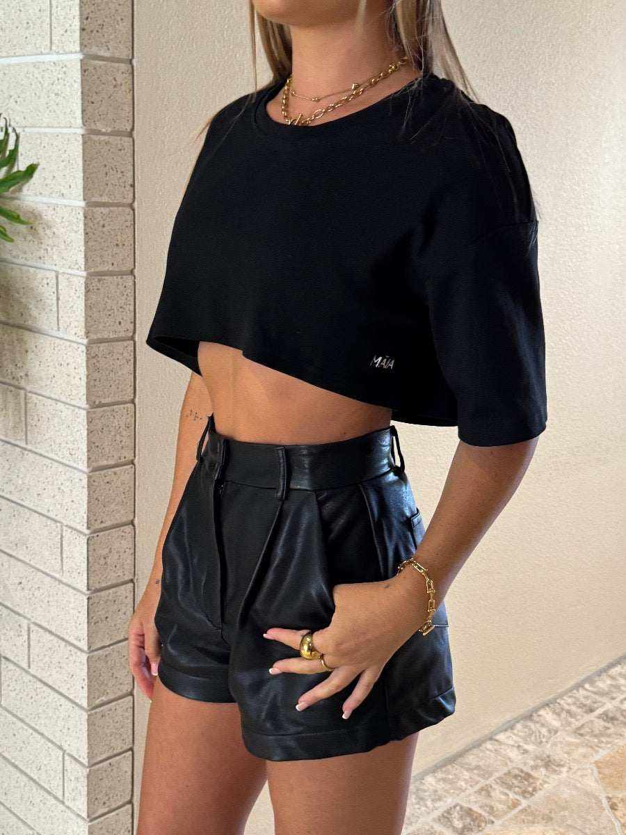 Aly Cropped Tee Black - Stylish Heavyweight Cotton Tee