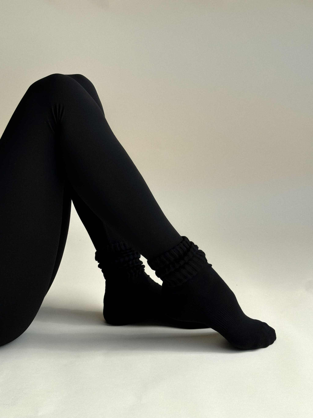 Crew Sock Black - Comfortable Vintage Style