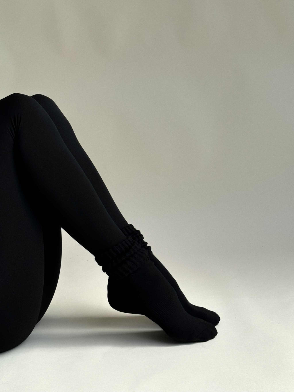 Crew Sock Black - Comfortable Vintage Style