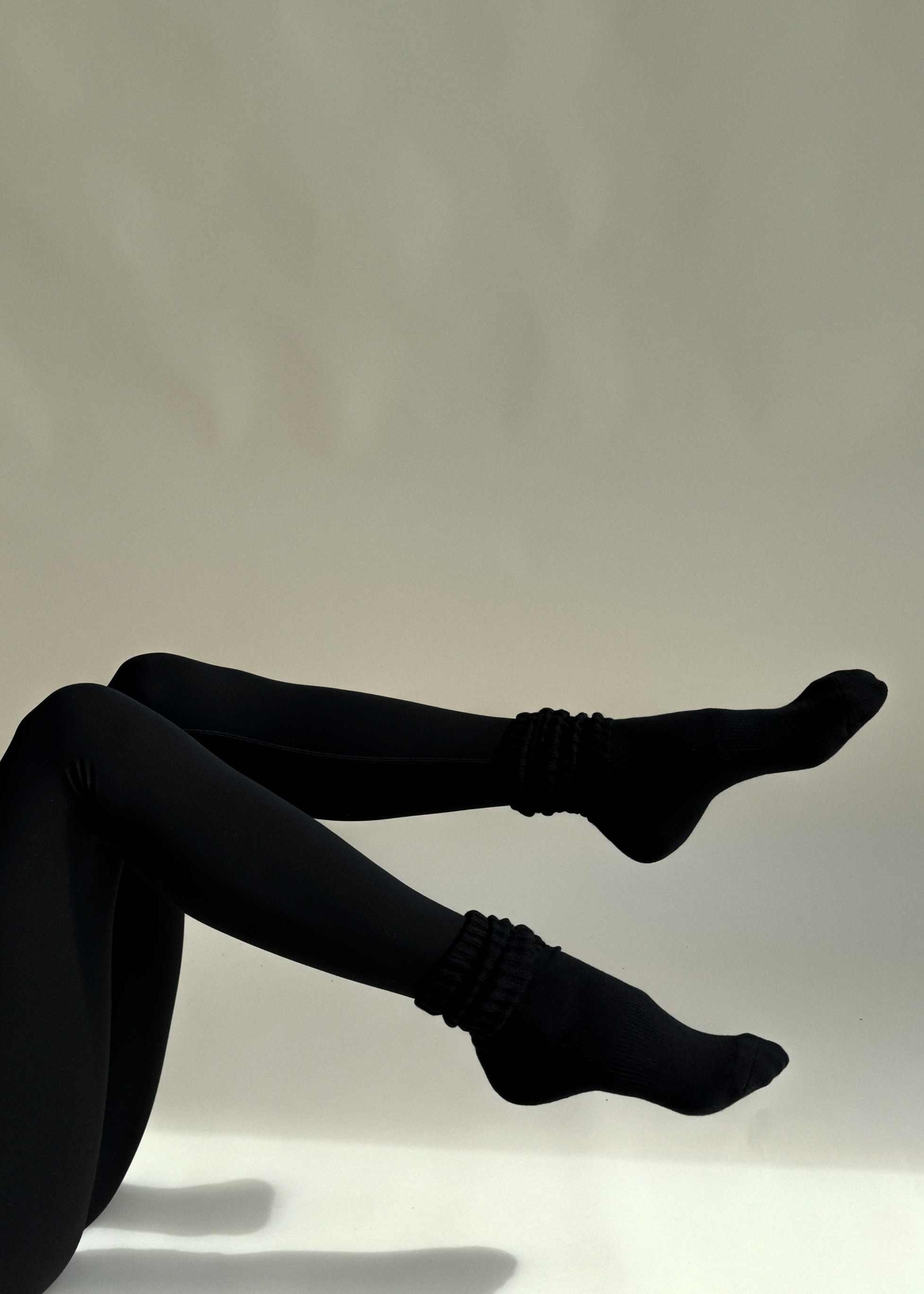 Crew Sock Black - Comfortable Vintage Style